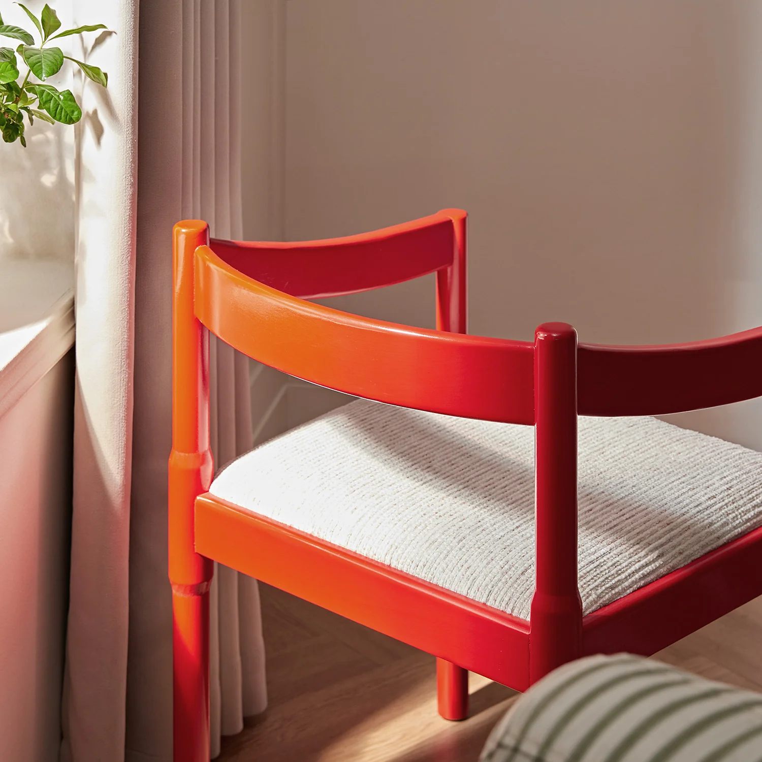 Minley 2-in-1 Carver Chair, Red High Gloss - Image 3