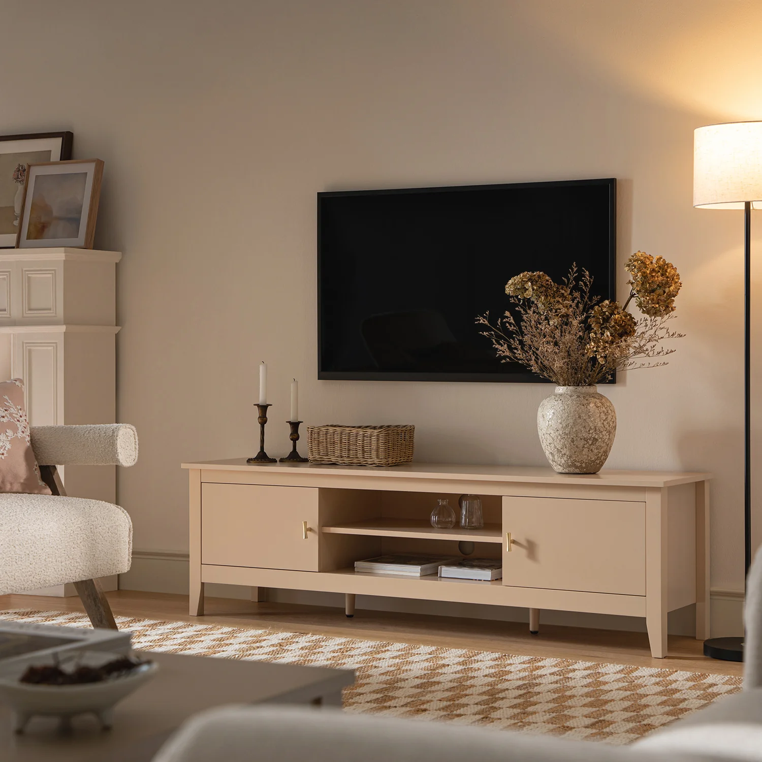 Oakham 150cm TV Unit, Nude Pink