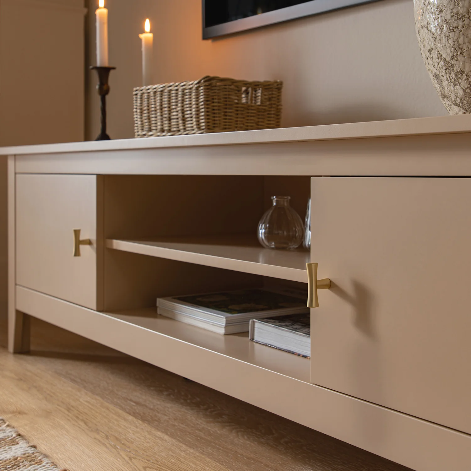 Oakham 150cm TV Unit, Nude Pink - Image 6