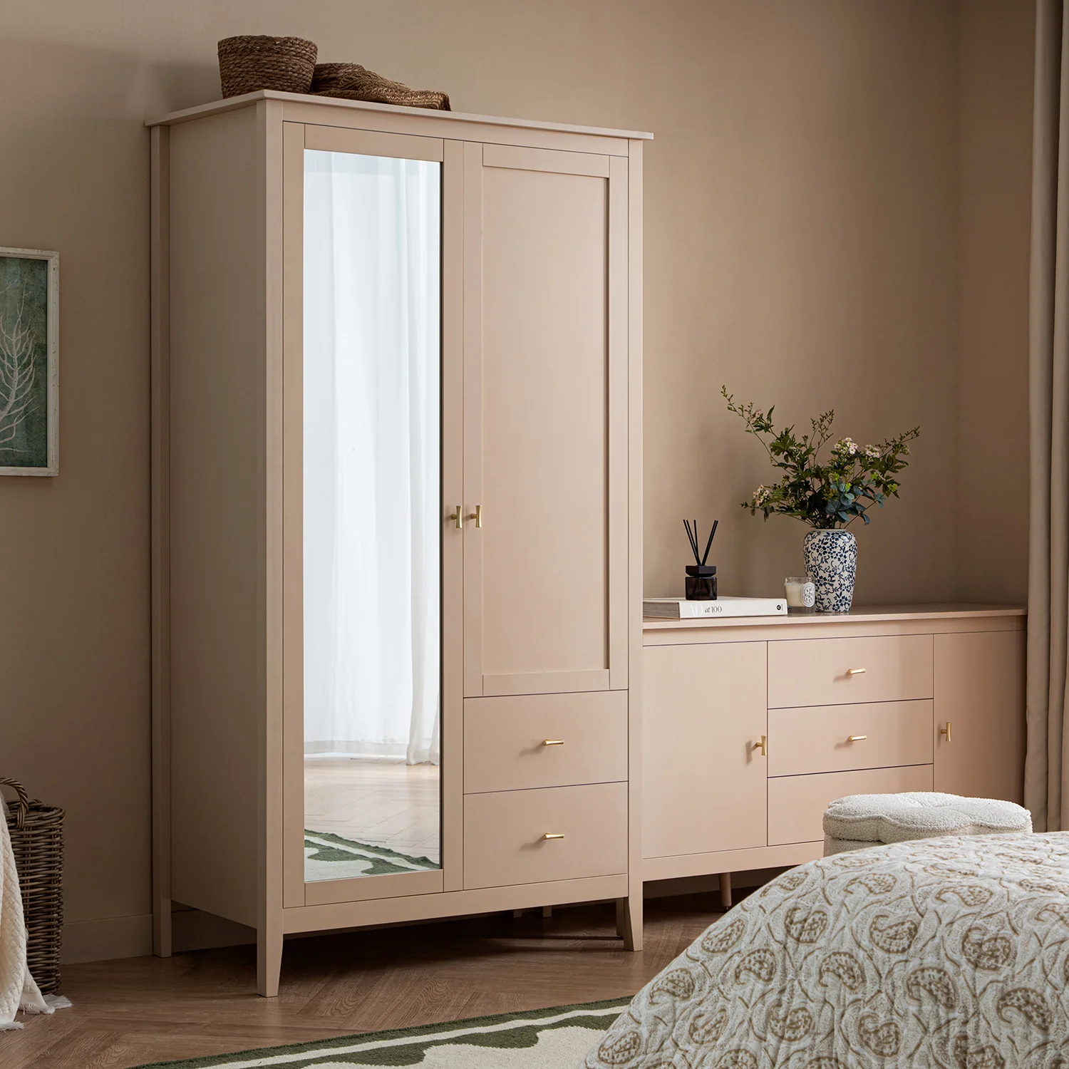 Oakham Mirrored Double Wardrobe, Nude Pink