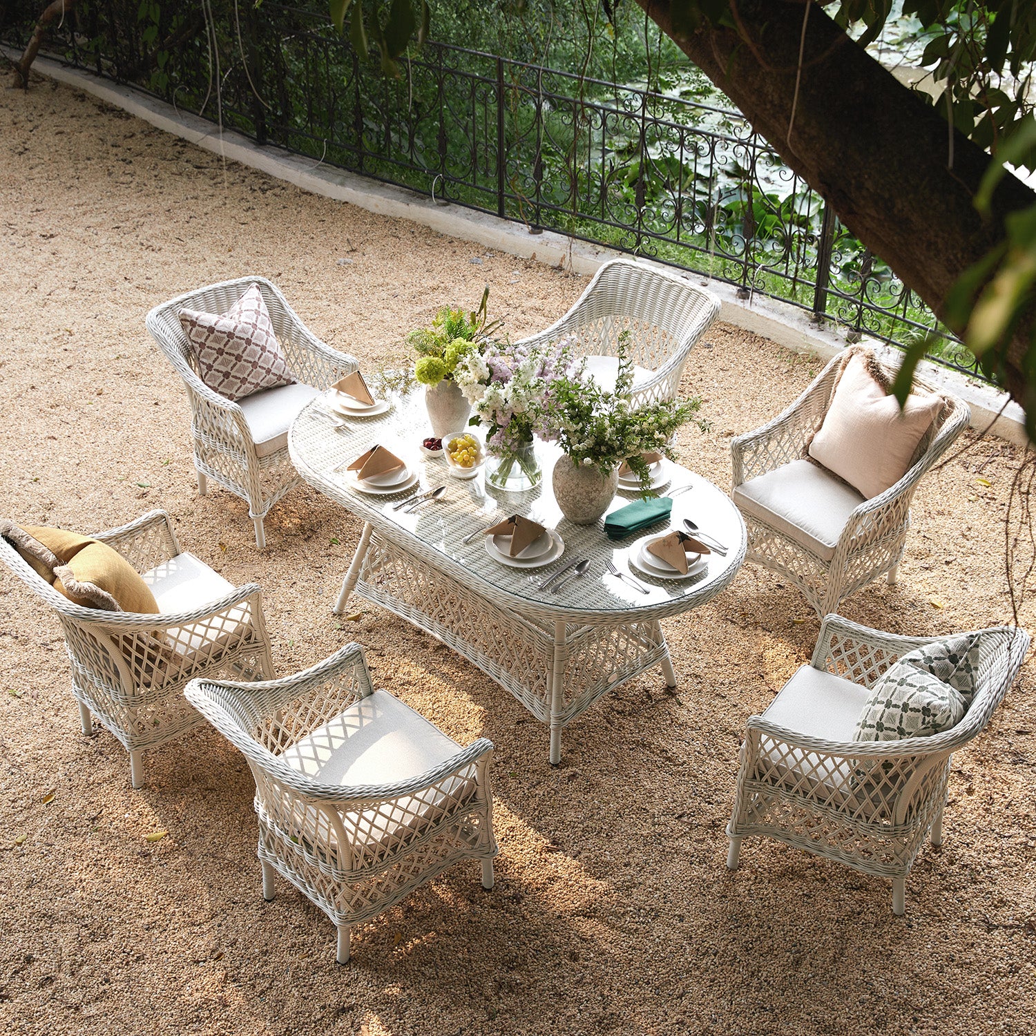 Willowbrook Lattice Weave Rattan 6-Seater Oval Dining Set, White - Image 2
